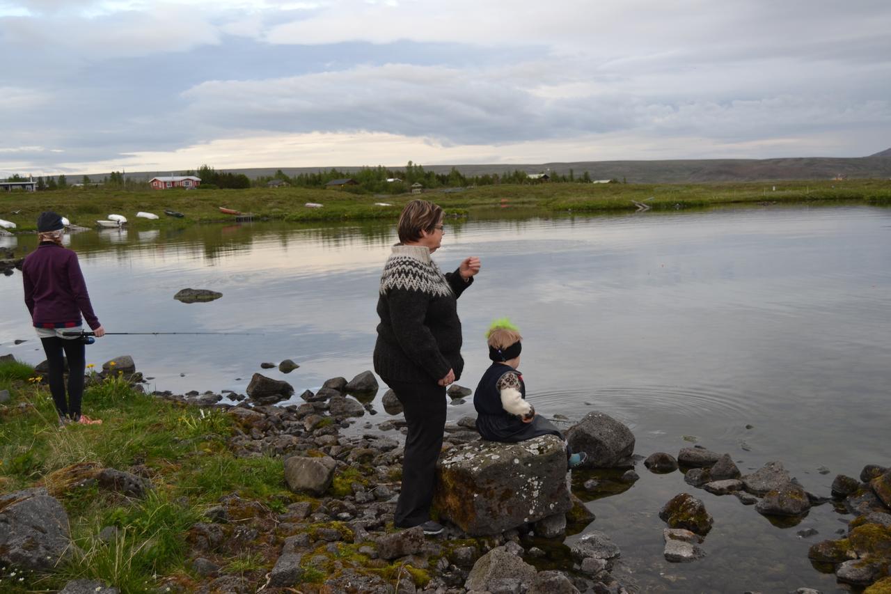 Thingvellir Lake Cottage Veithilundur Buitenkant foto